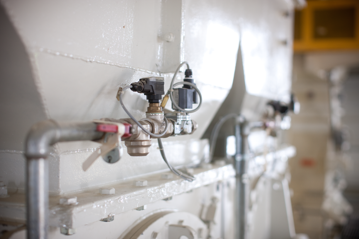 Spark extinguishing systems